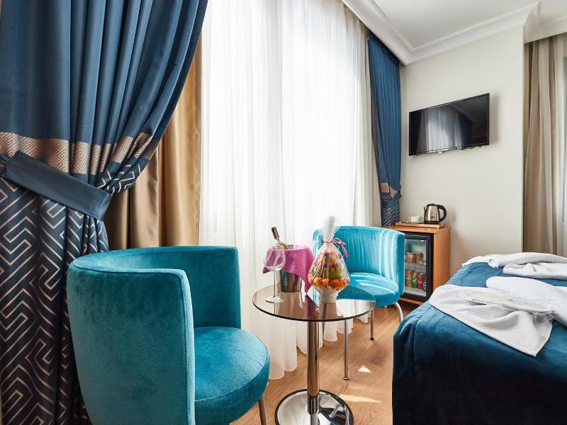 Kumru Hotel image