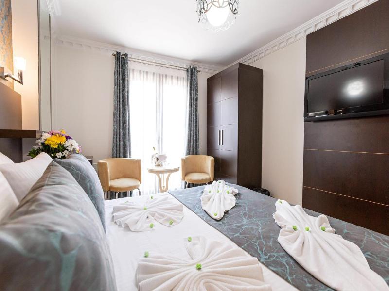 Kumru Hotel image