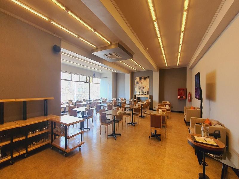 Spark Suite Iquique image