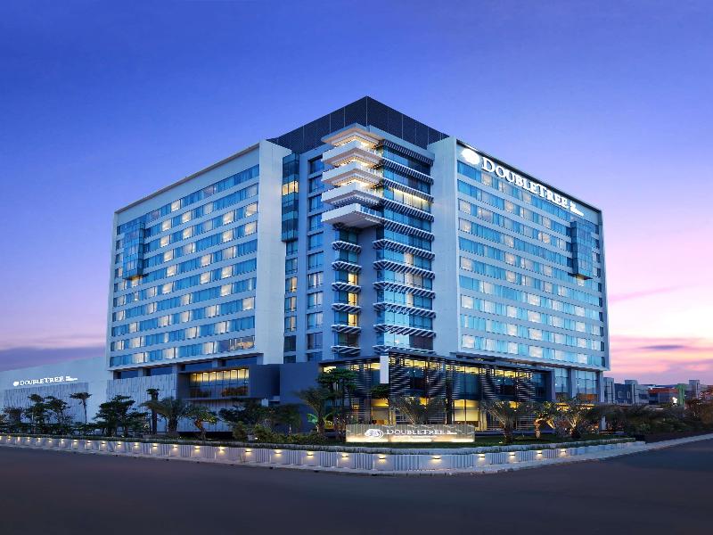 DoubleTree by Hilton Jakarta Kemayoran image
