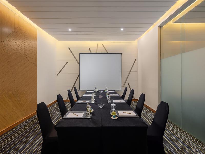 DoubleTree by Hilton Jakarta Kemayoran image