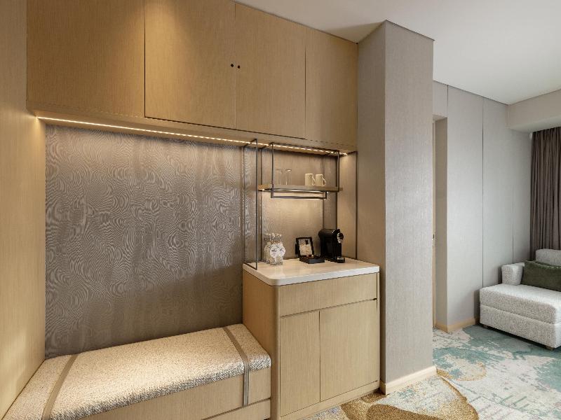 DoubleTree by Hilton Jakarta Kemayoran image