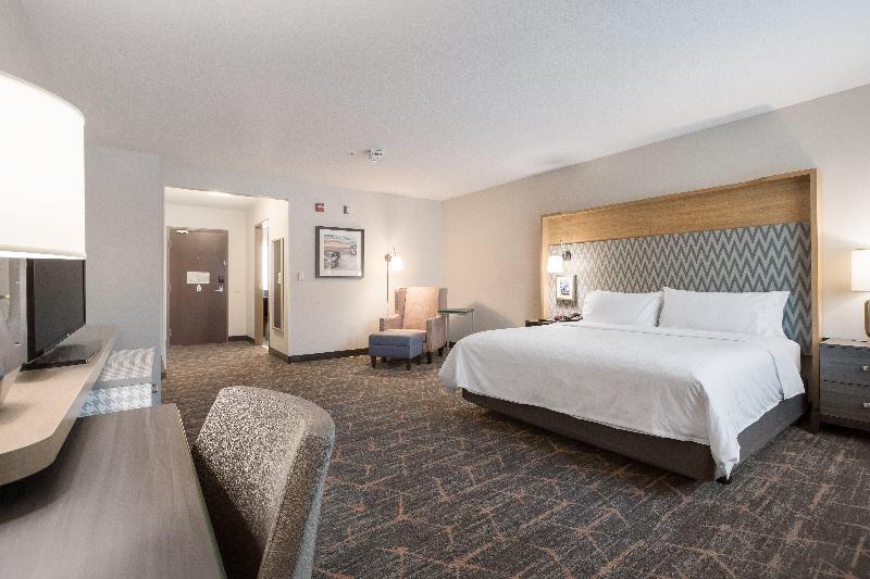 Holiday Inn Jackson Nw - Airport Road image