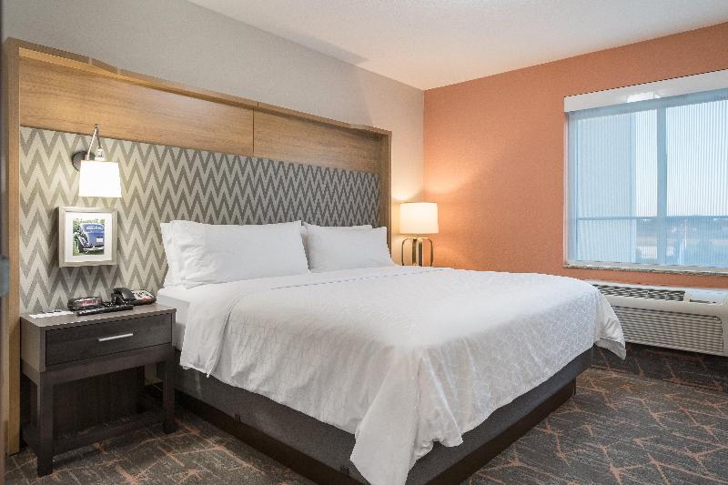 Holiday Inn Jackson Nw - Airport Road image
