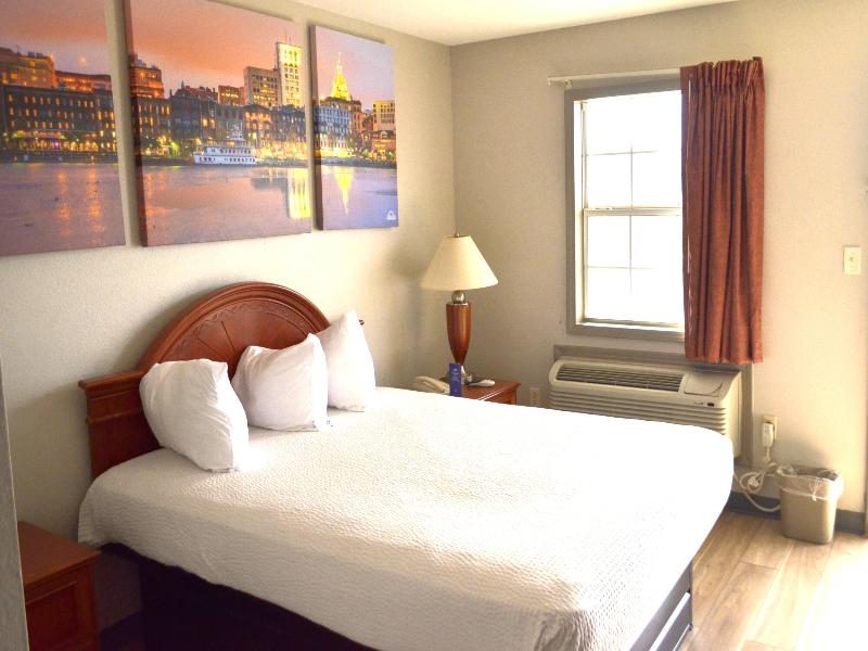 Days Inn by Wyndham Trumann AR image