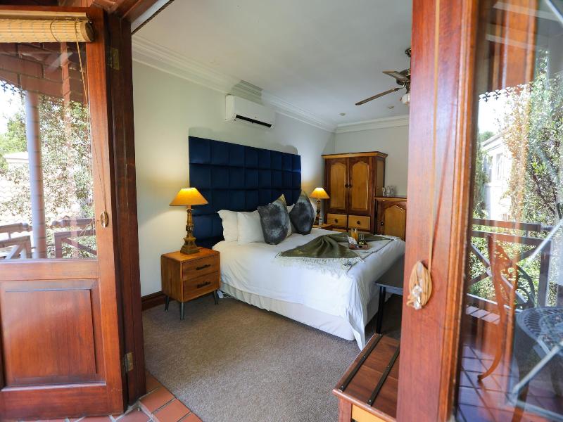 The Woodpecker Inn image
