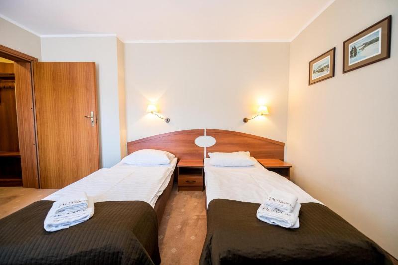 GreenLine Hotel Nowa Ski image