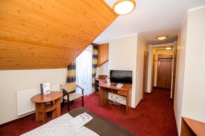 GreenLine Hotel Nowa Ski image