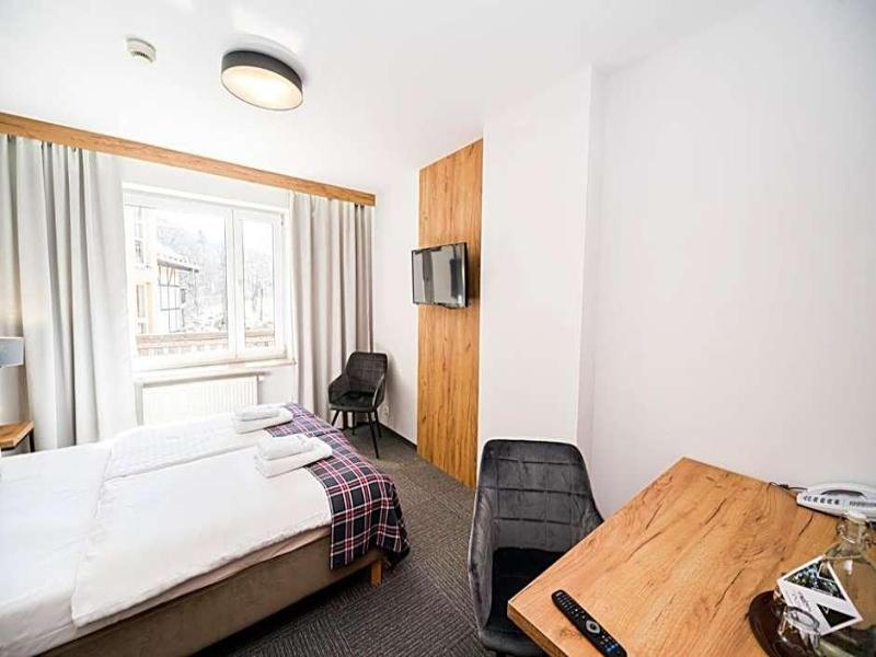GreenLine Hotel Nowa Ski image