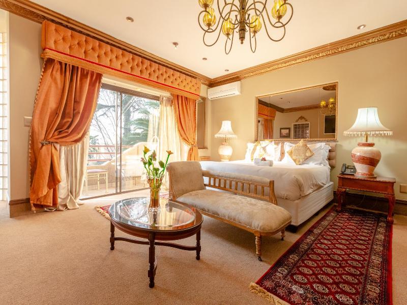 Villa Simonne image