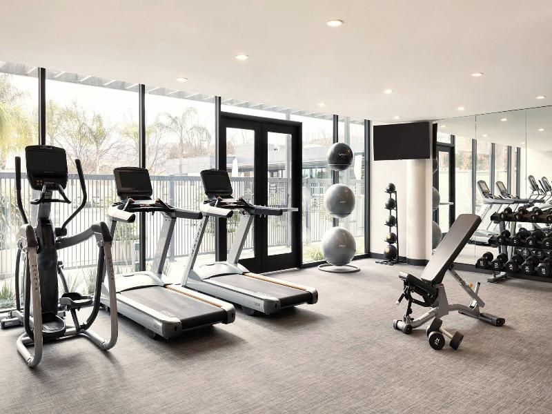 Ac Hotel By Marriott Pleasanton image