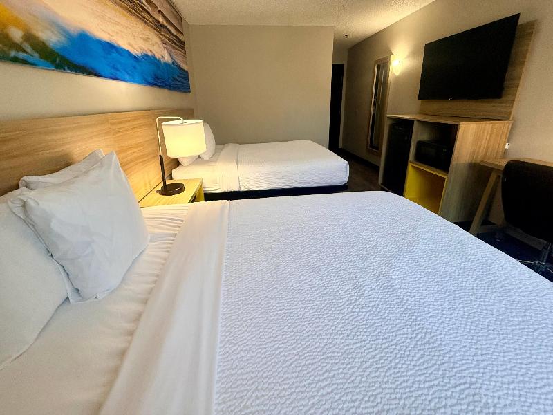 Days Inn by Wyndham Orange Park/Jacksonville image