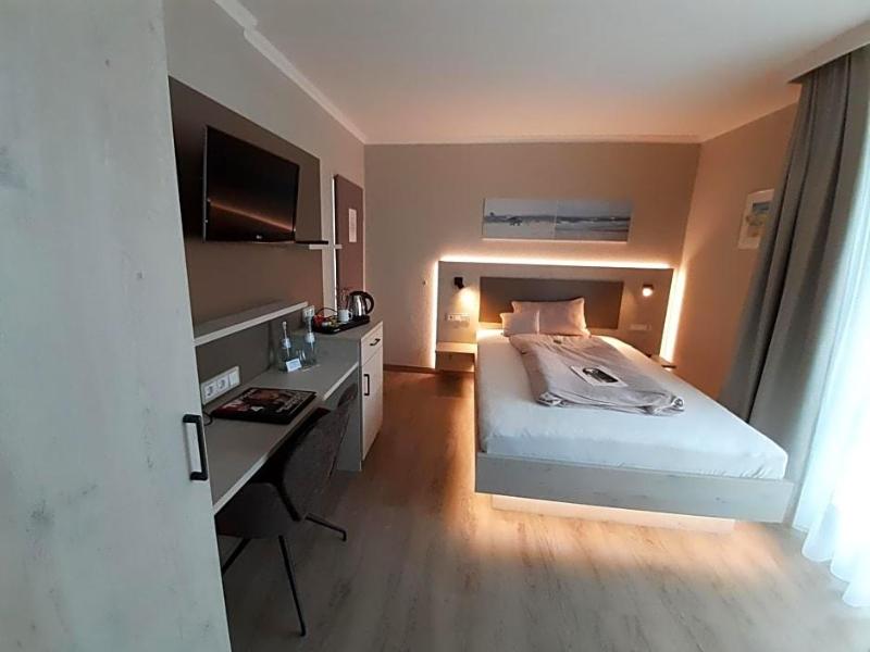 Aparthotel image