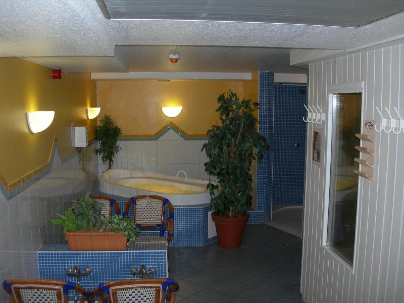 Aparthotel image