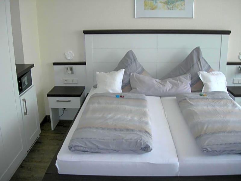 Aparthotel image