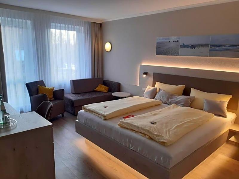Aparthotel image