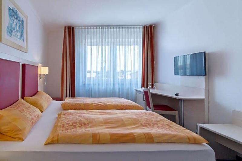 Aparthotel image