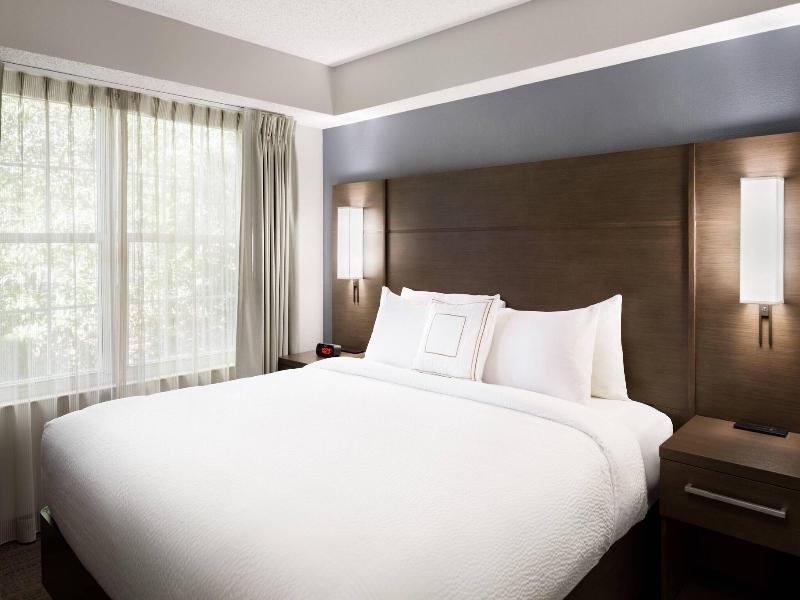 Residence Inn Pleasanton image