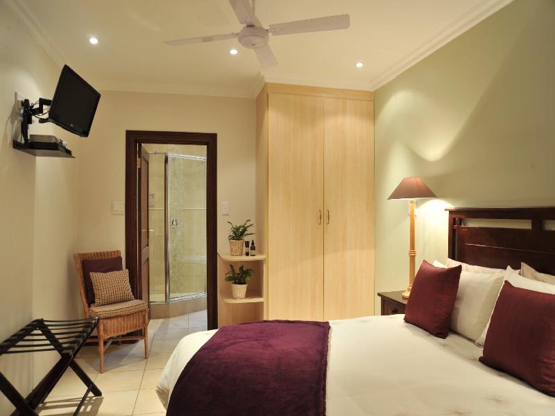 Claires of Sandton Luxury Guest House image