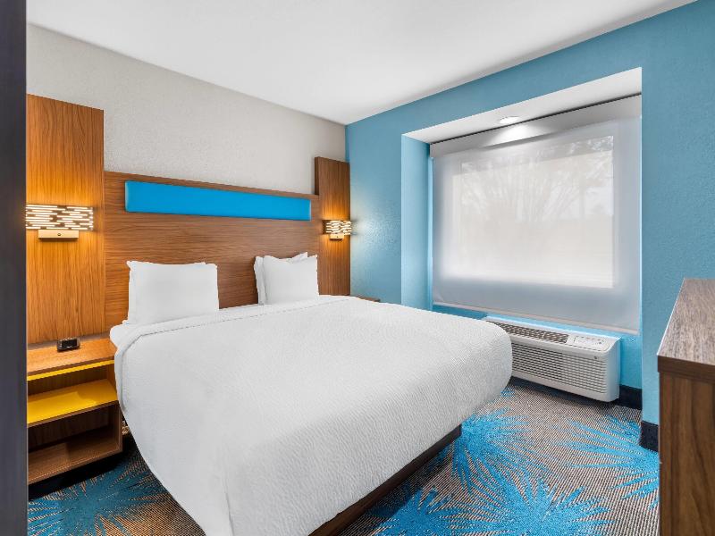 DOUBLE KING BED NON SMOKING — photo 4