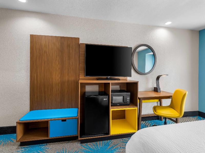 SUITE KING BED NON SMOKING — photo 4