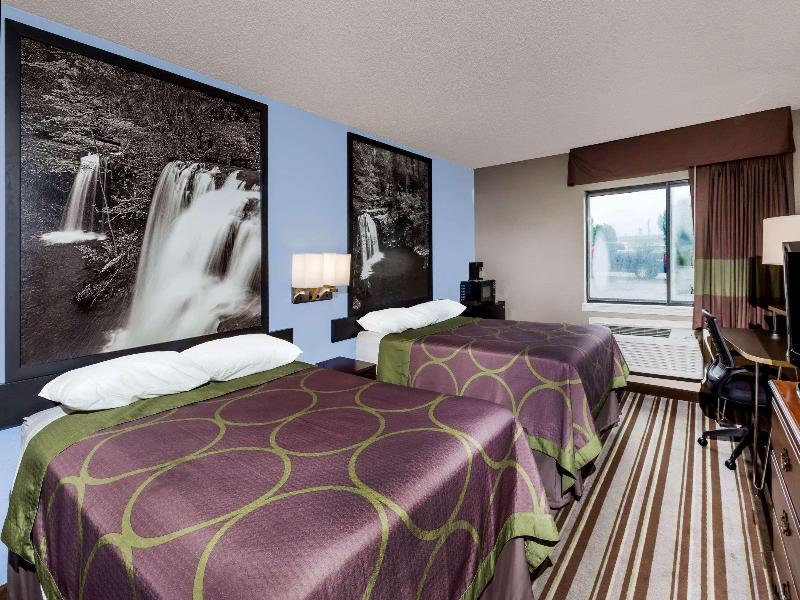 Super 8 by Wyndham Jonesboro image