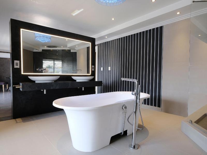 Villa Moyal image