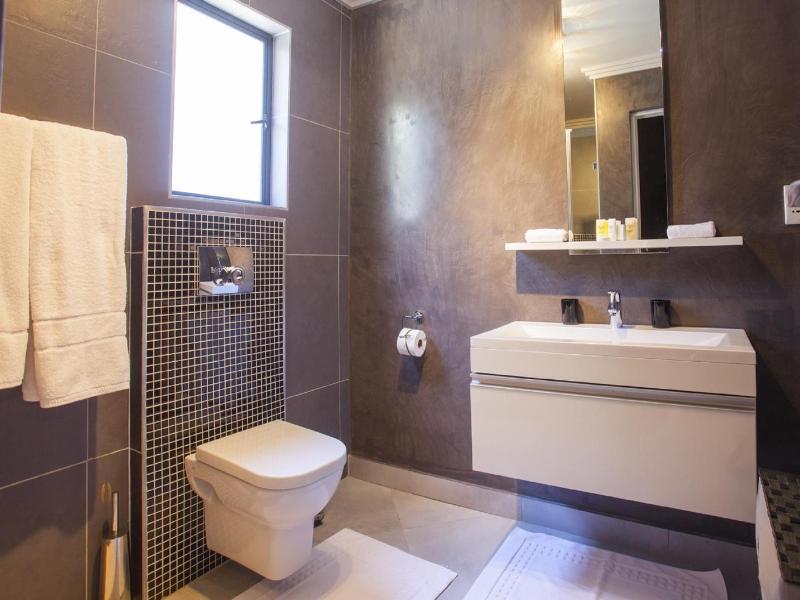 Villa Moyal image