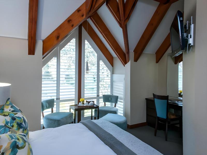 River Meadow Manor image