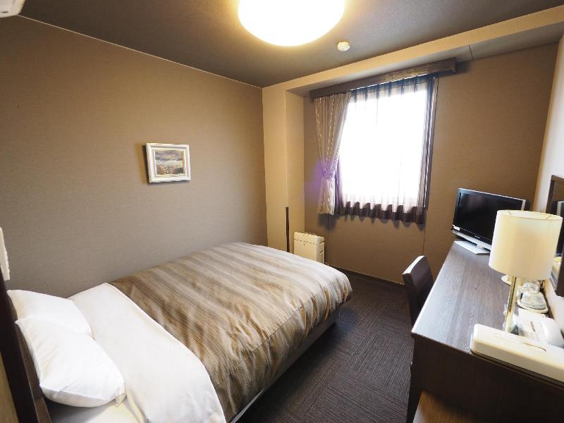 Route-Inn Court Matsumoto Inter image