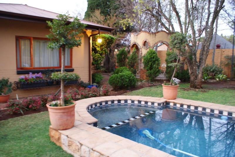 Hampton House - Guest House image