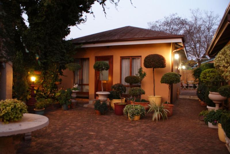 Hampton House - Guest House image