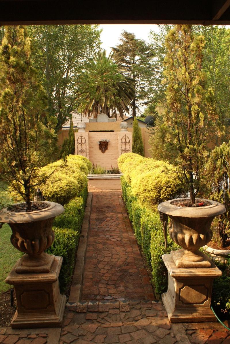 Hampton House - Guest House image