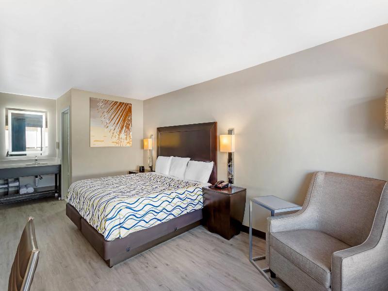 Rodeway Inn image