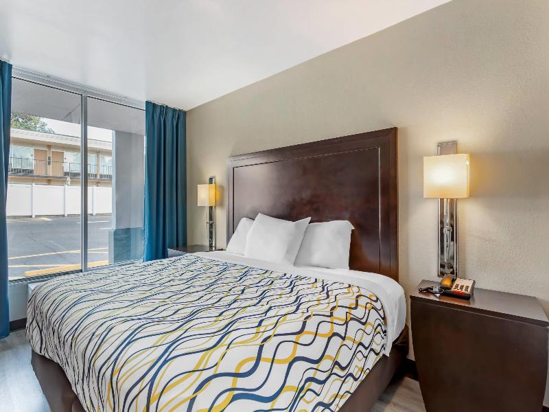 Rodeway Inn image