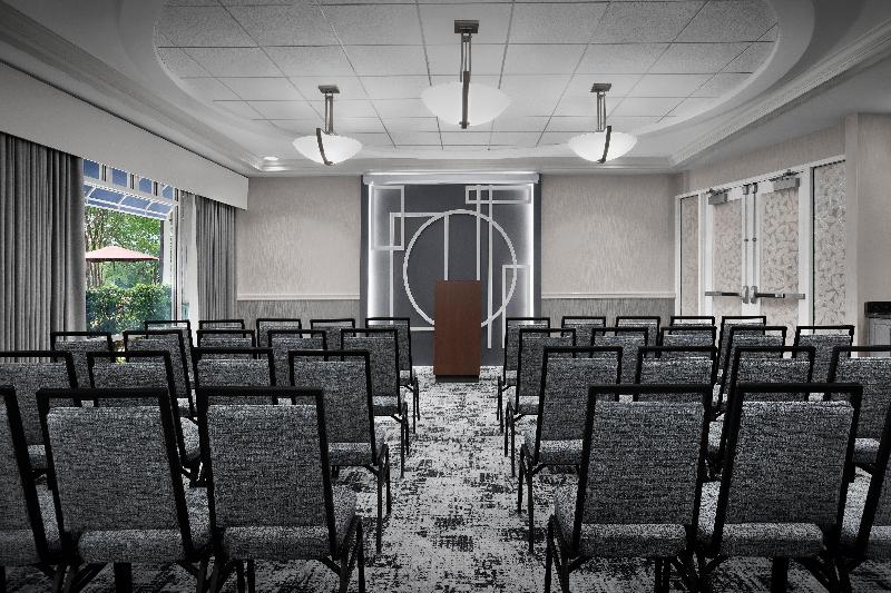 Hotel Indigo Jacksonville Deerwood Park
