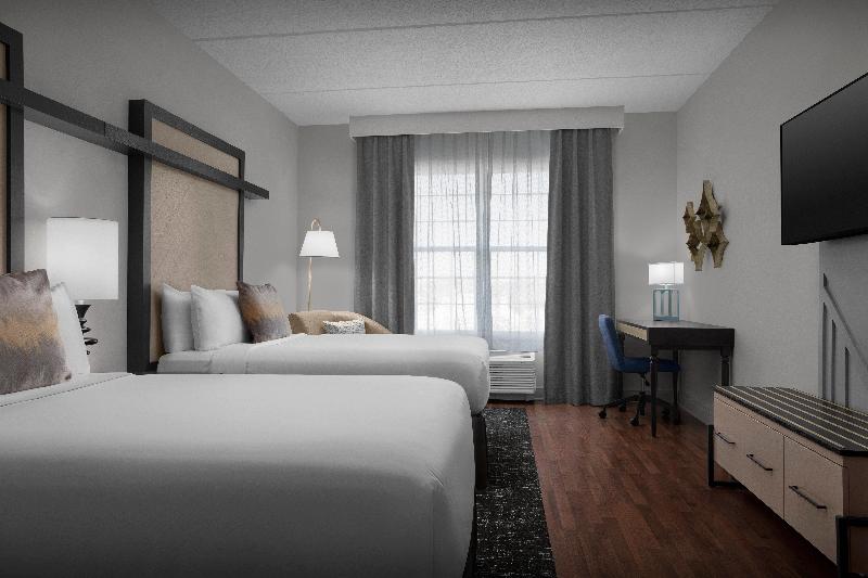 Hotel Indigo Jacksonville Deerwood Park