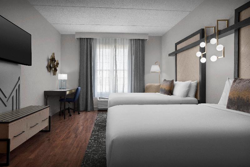 Hotel Indigo Jacksonville Deerwood Park