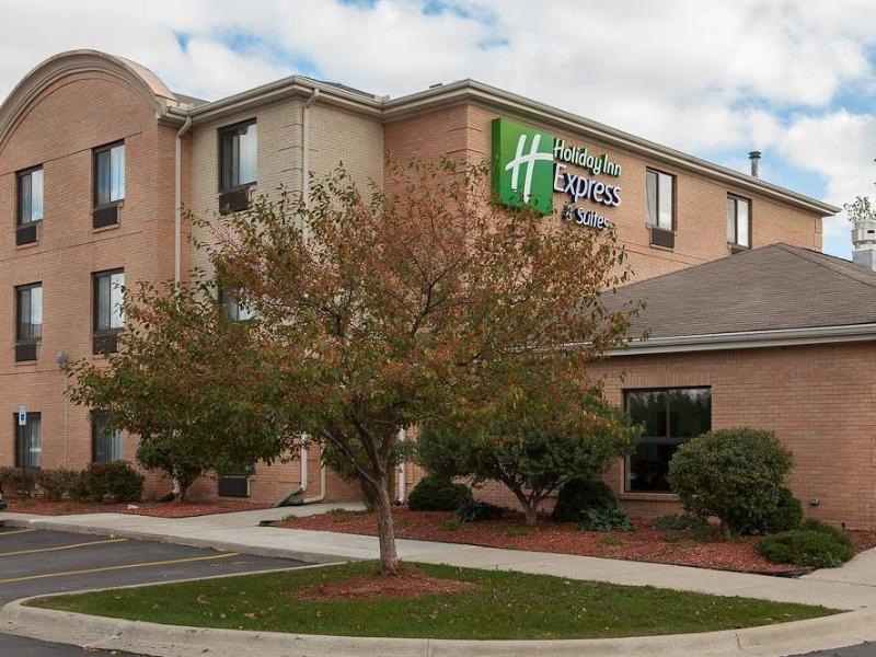 HOLIDAY INN EXPRESS HOTEL & SUITES CANTON