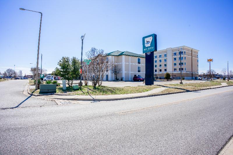 Ark Suites By Oyo Jonesboro I-555 image
