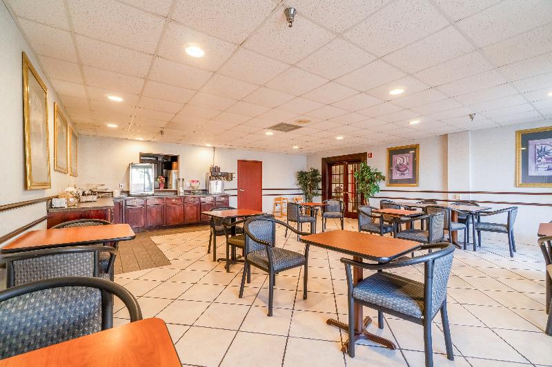 Ark Suites By Oyo Jonesboro I-555 image