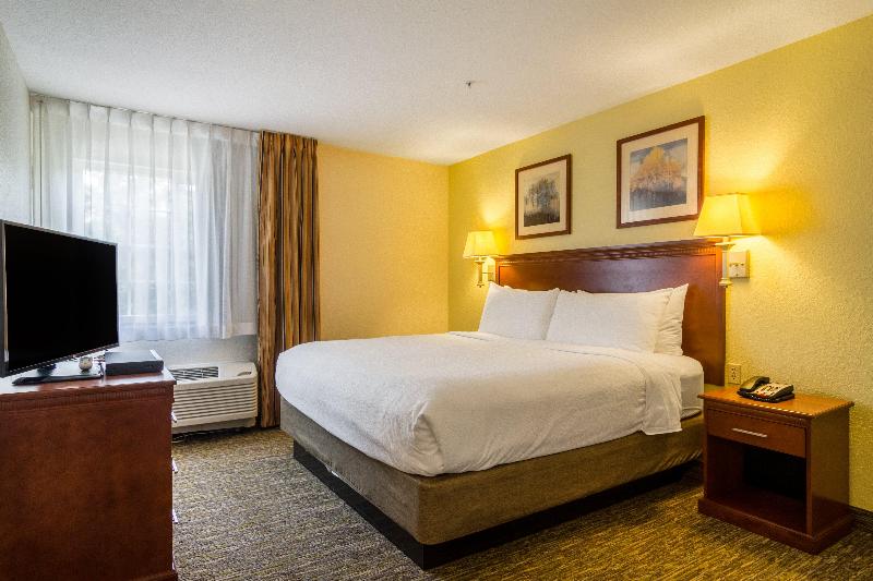 Candlewood Suites Jacksonville East Merril Road