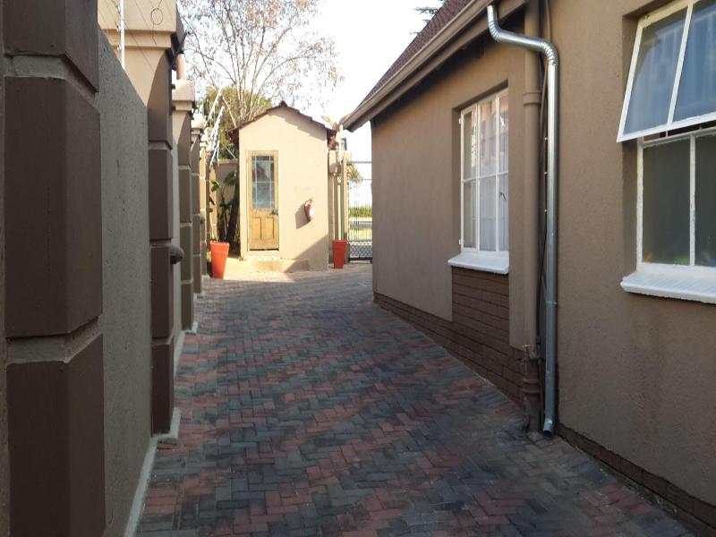 African Sky Guesthouse image