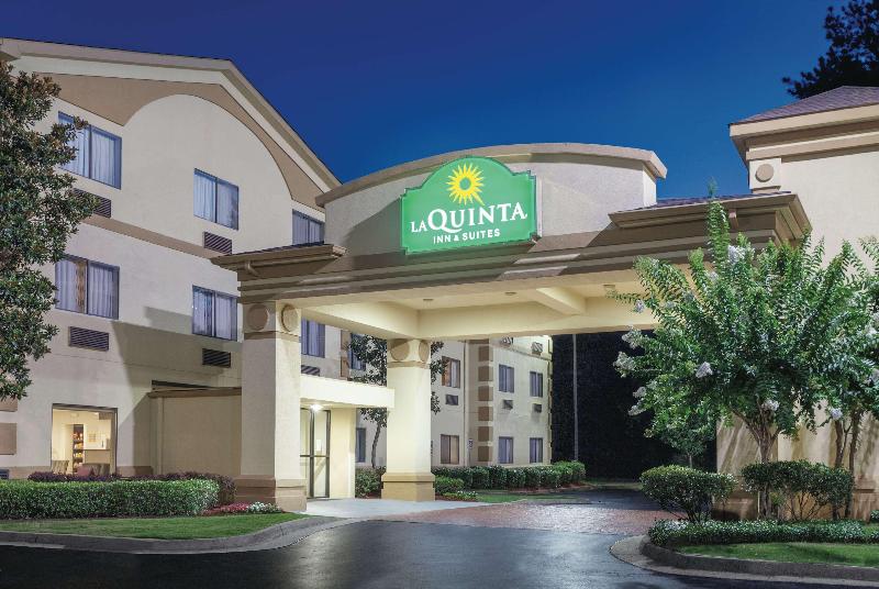 La Quinta Inn and Suites Jackson Airport