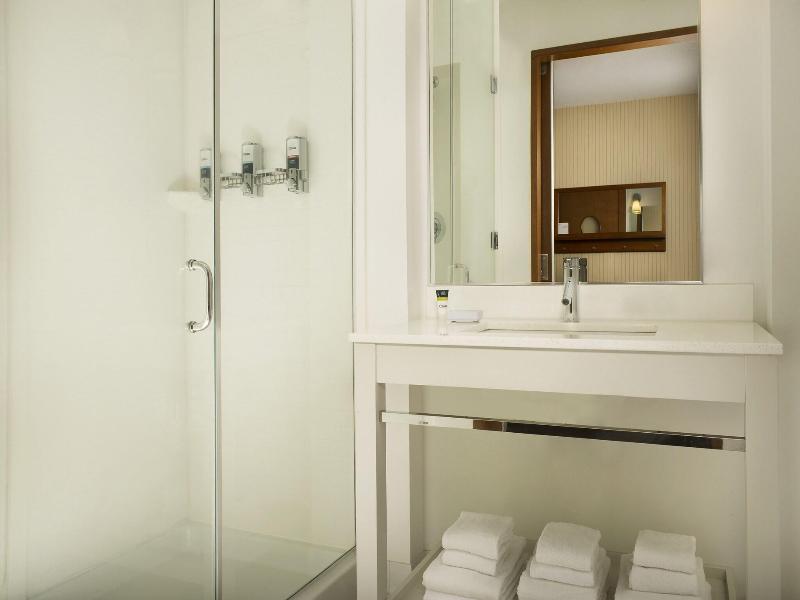 Four Points by Sheraton Jacksonville Baymeadows image