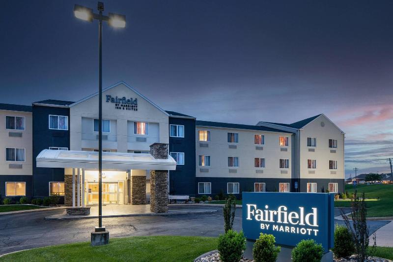 Fairfield Inn & Suites Jefferson City image