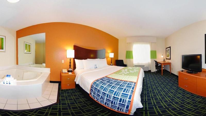 Fairfield Inn & Suites Jefferson City image