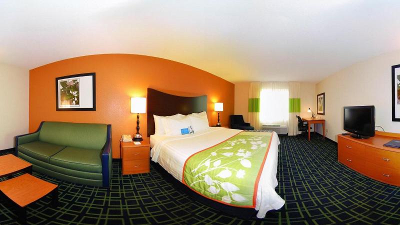 Fairfield Inn & Suites Jefferson City image
