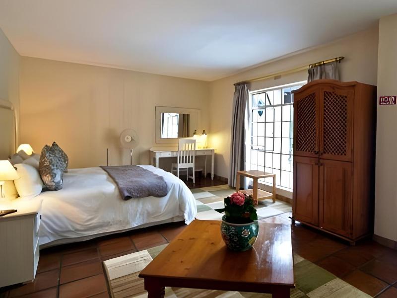 Thatchfoord Lodge image