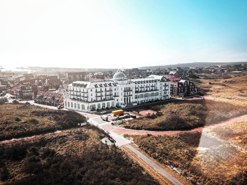 Historisches Kurhaus Juist image